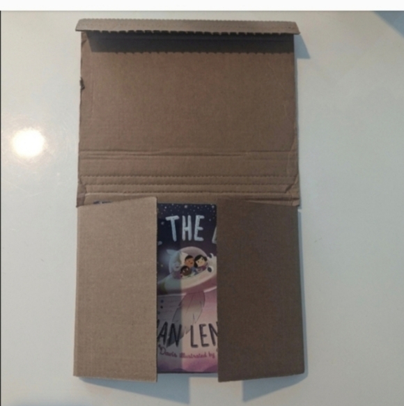 Love the Earth by Julian Lennon, signed copy by Julian Lennon Children's Book - Picture 10 of 14